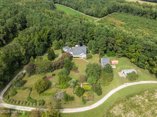 7464 Nc 43 N, Macclesfield, NC 27852