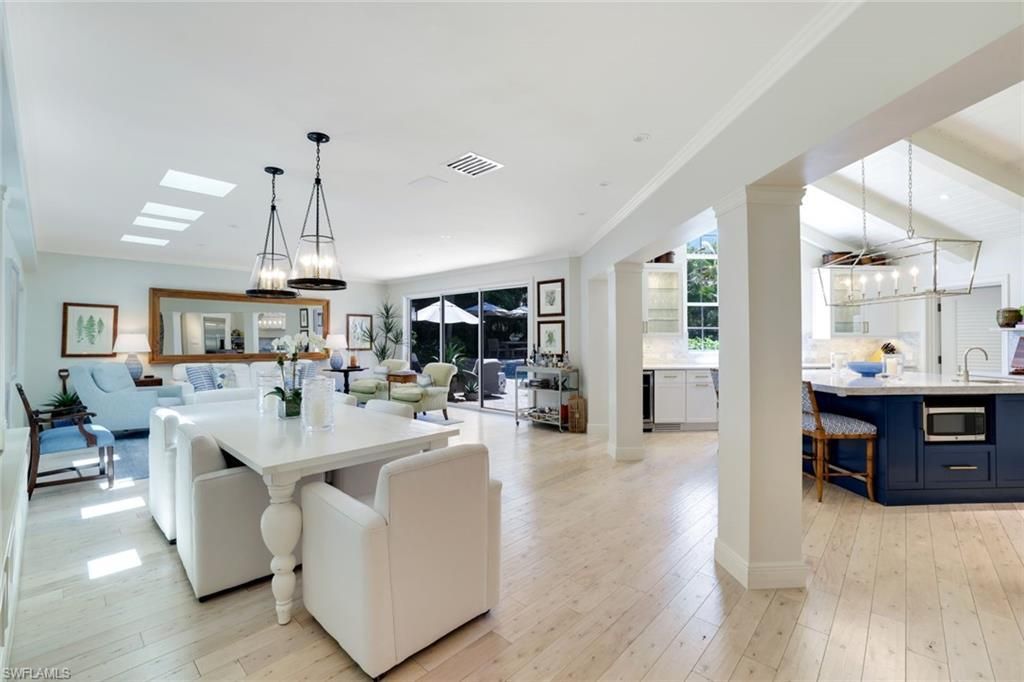 642 6th Ave N, Naples, FL 34102 Photo