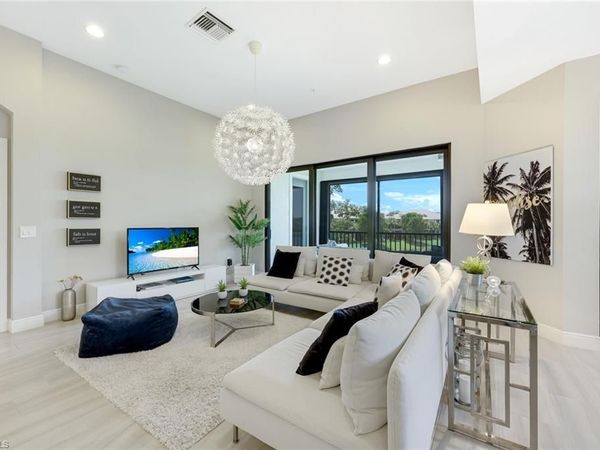 2185 Frangipani CIR, Unit 202, NAPLES, FL 34120