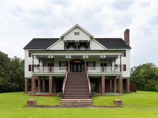 10001 PATTERSON Road, New Orleans, LA 70131