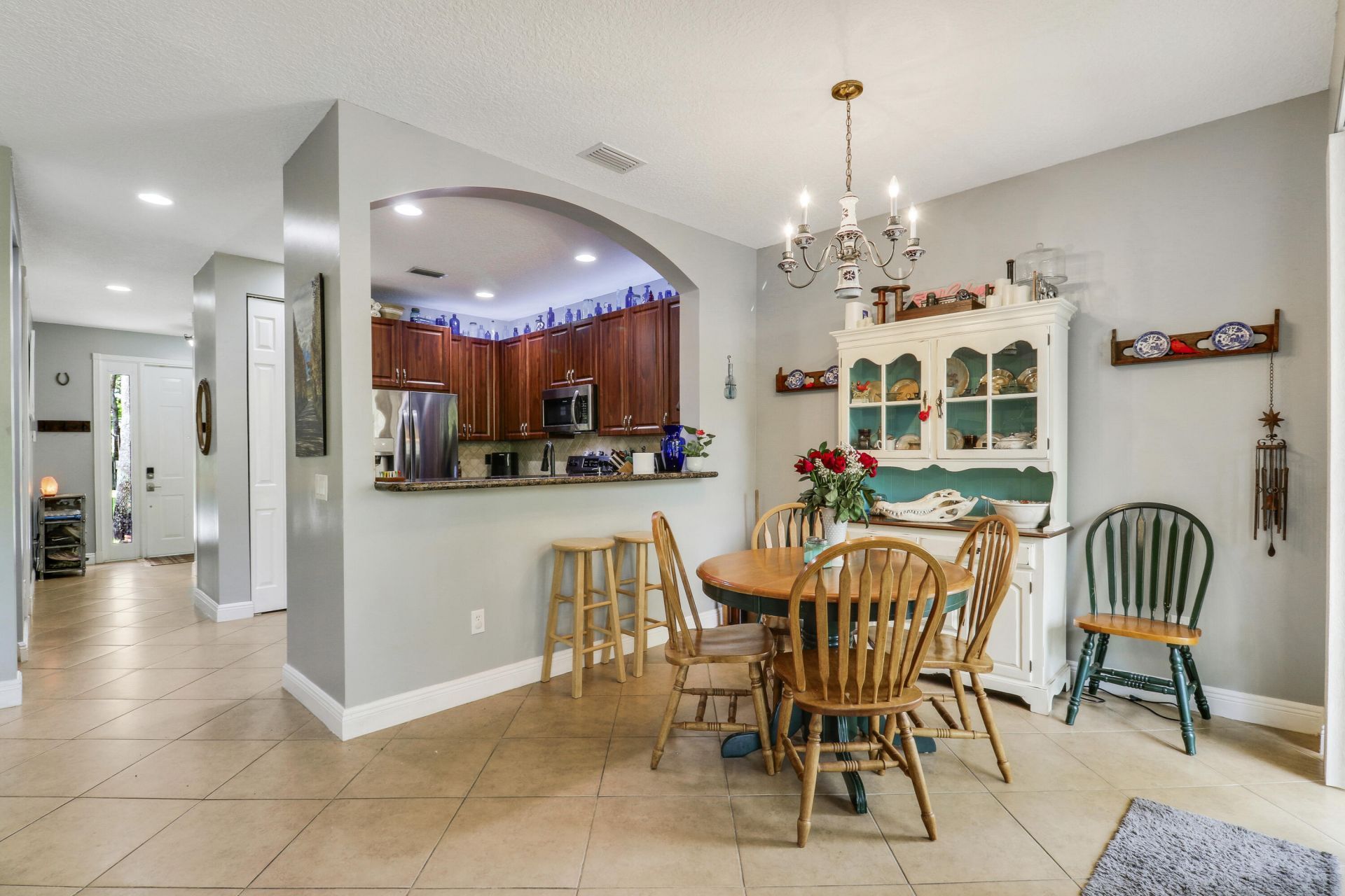 102 Via Emilia, Royal Palm Beach, FL 33411 Photo