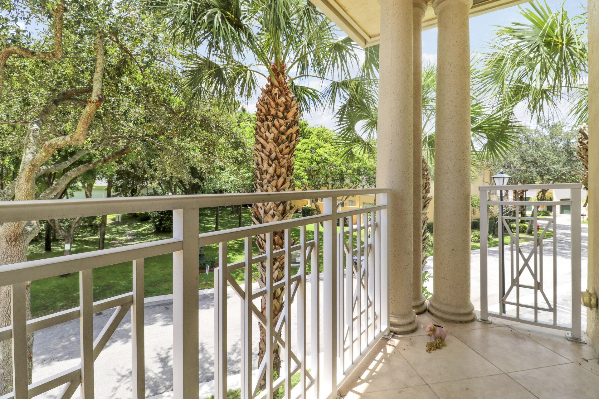 102 Via Emilia, Royal Palm Beach, FL 33411 Photo