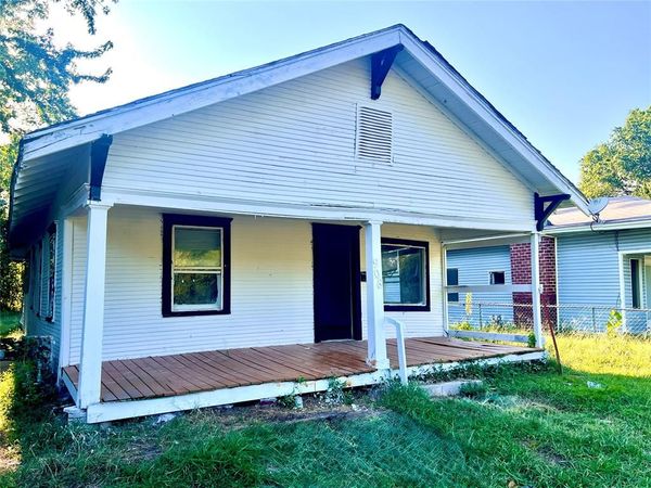 908 N Collins Avenue, Okmulgee, OK 74447