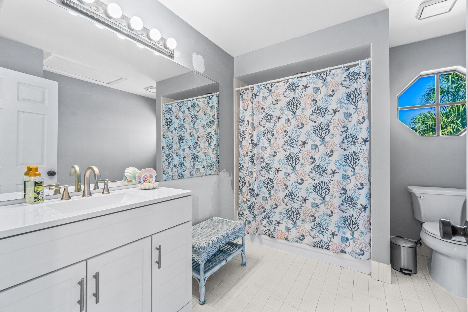 8102 Allspice Drive, Boynton Beach, FL 33472 Photo