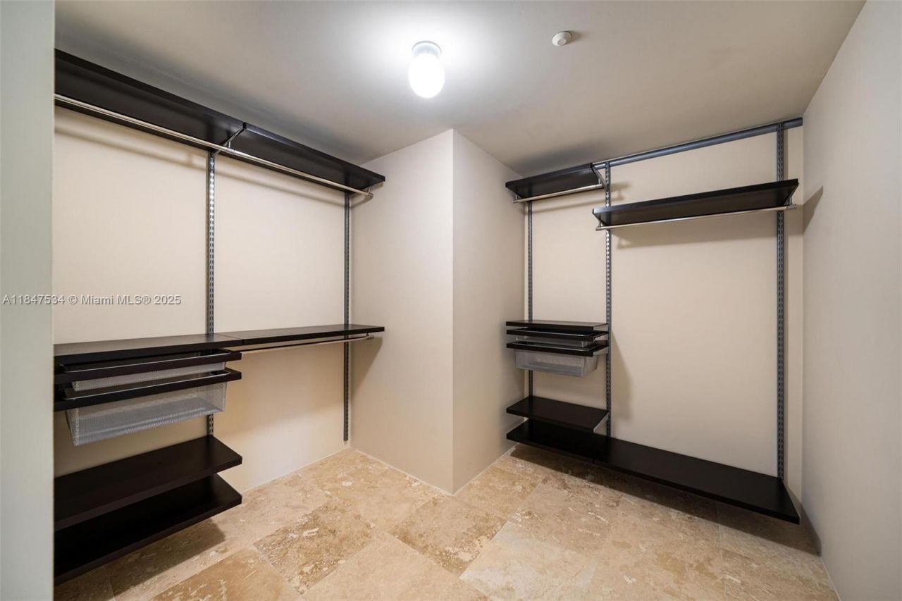 19111 Collins Ave, Unit 704, Sunny Isles Beach, FL 33160 Photo