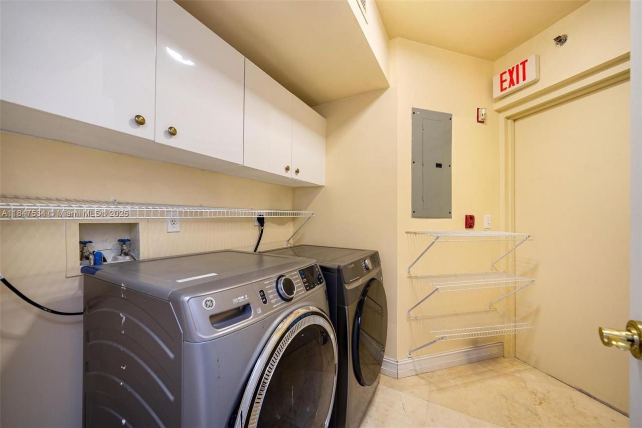 19111 Collins Ave, Unit 704, Sunny Isles Beach, FL 33160 Photo