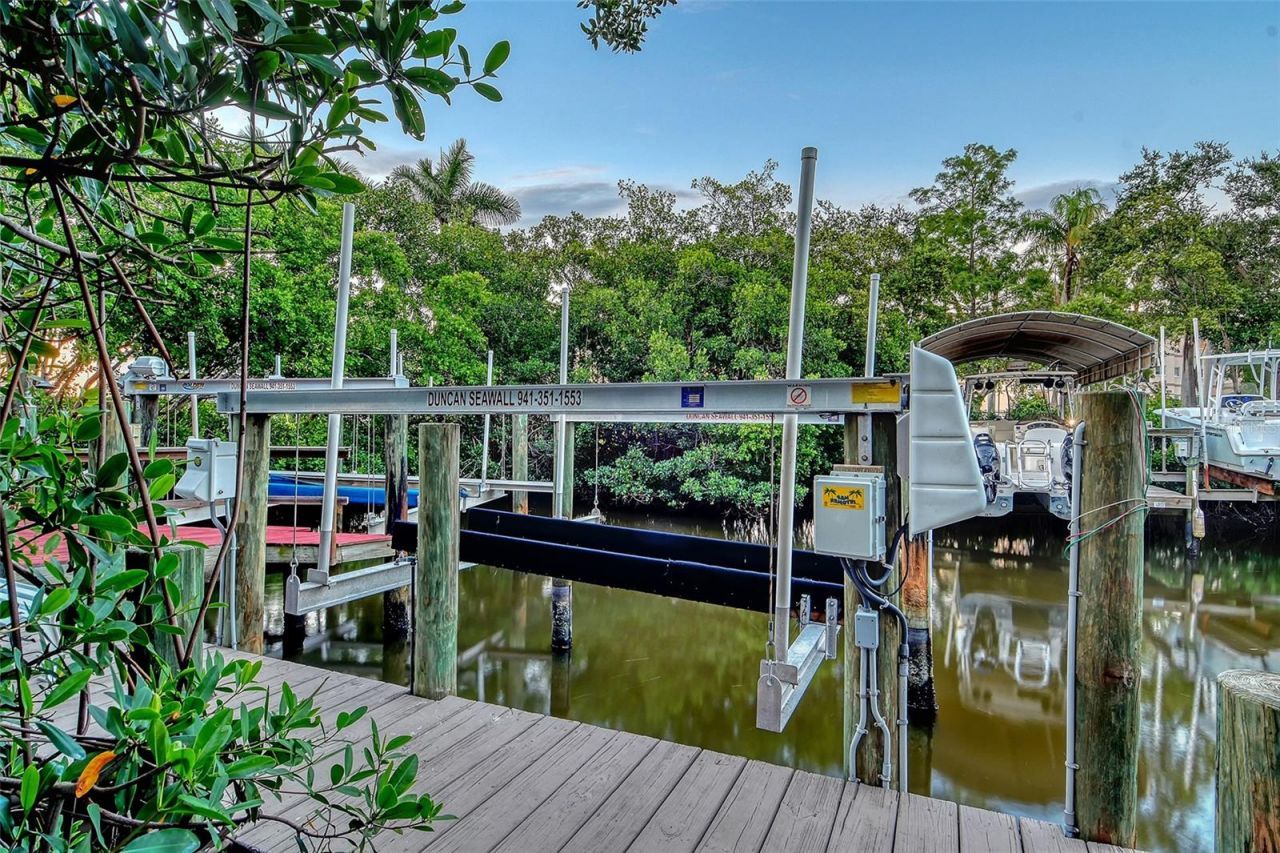 7154 Hawks Harbor Circle, Bradenton, FL 34207 Photo