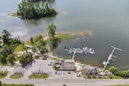 1701 Dreher Island Road photo 4