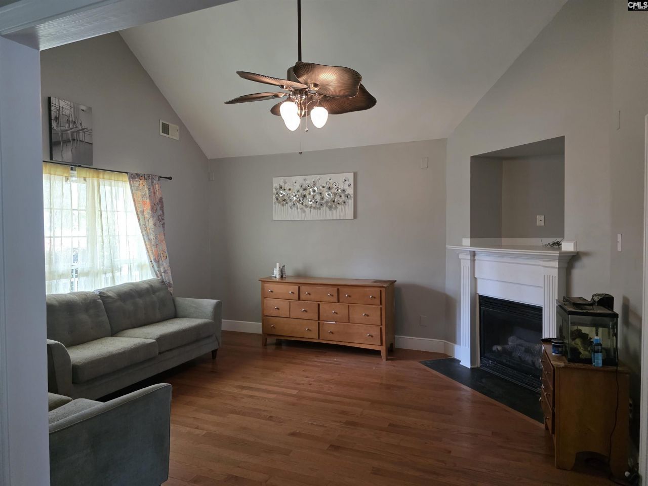 502 Dove Park Road Photo 5