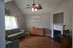 502 Dove Park Road photo 4