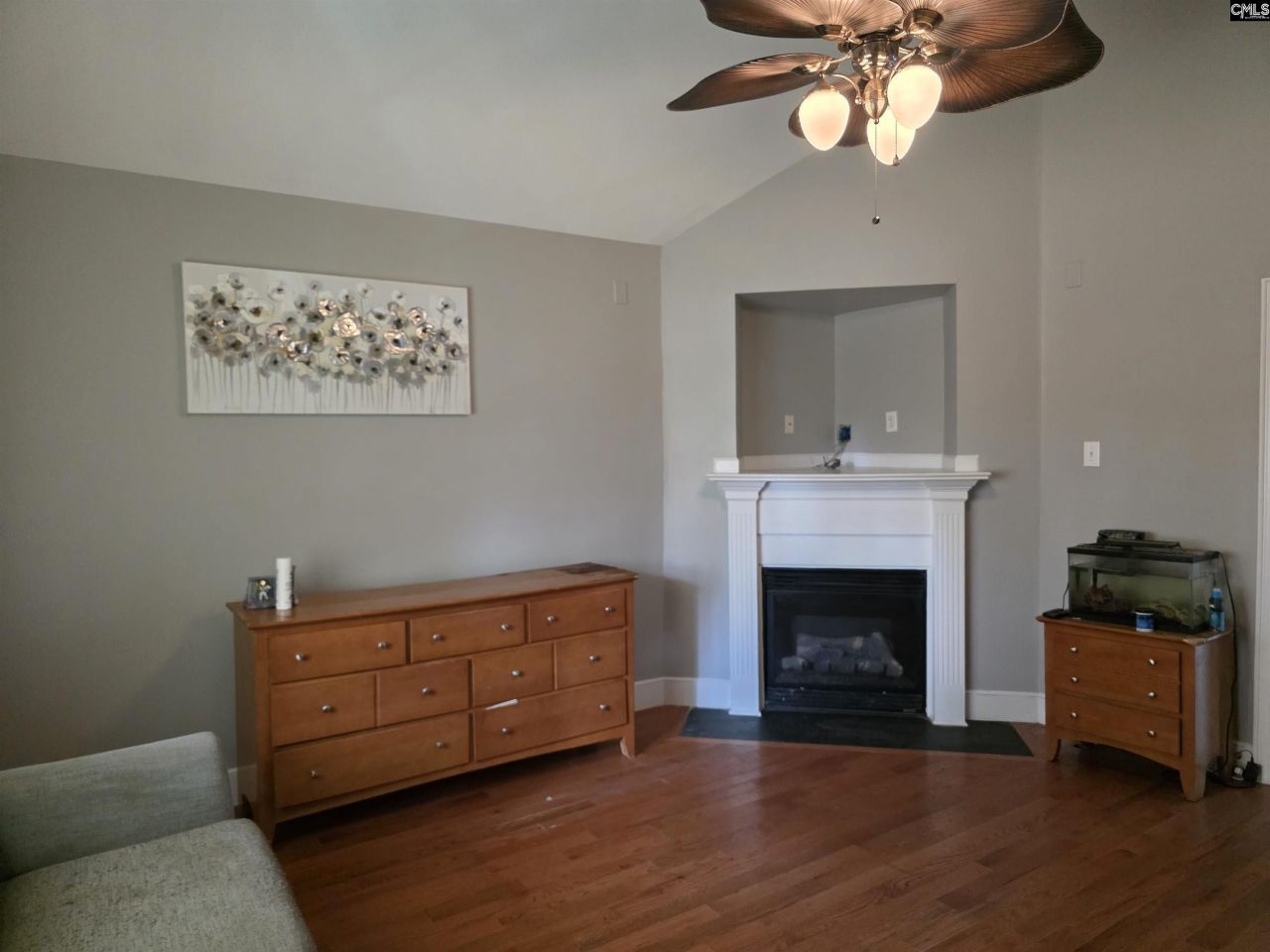 502 Dove Park Road Photo 8