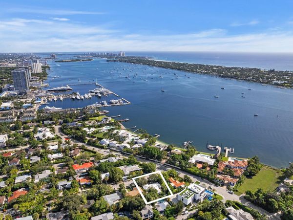 208 34th Street, West Palm Beach, FL 33407