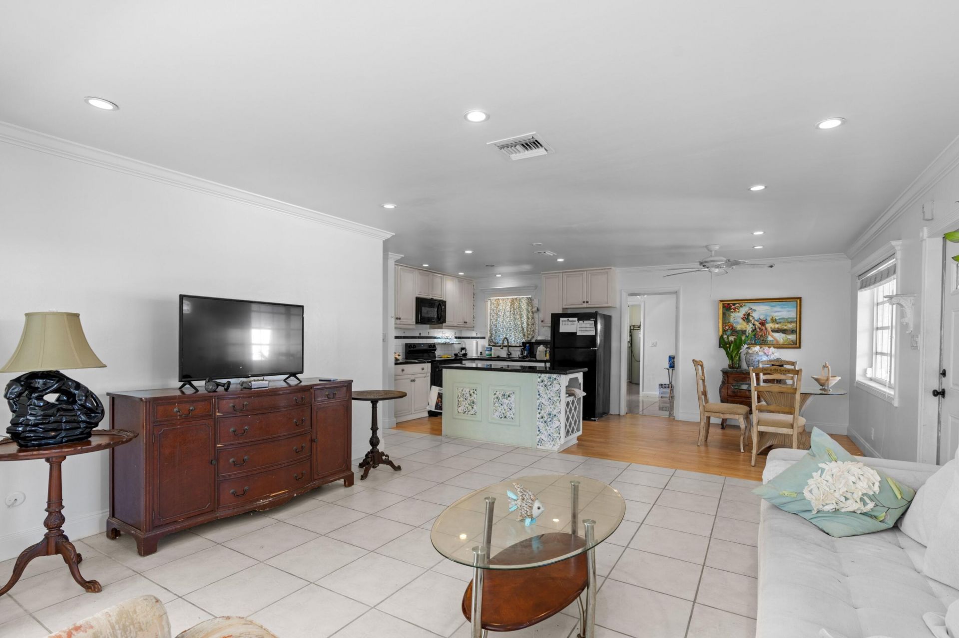 208 34th Street, West Palm Beach, FL 33407 Photo