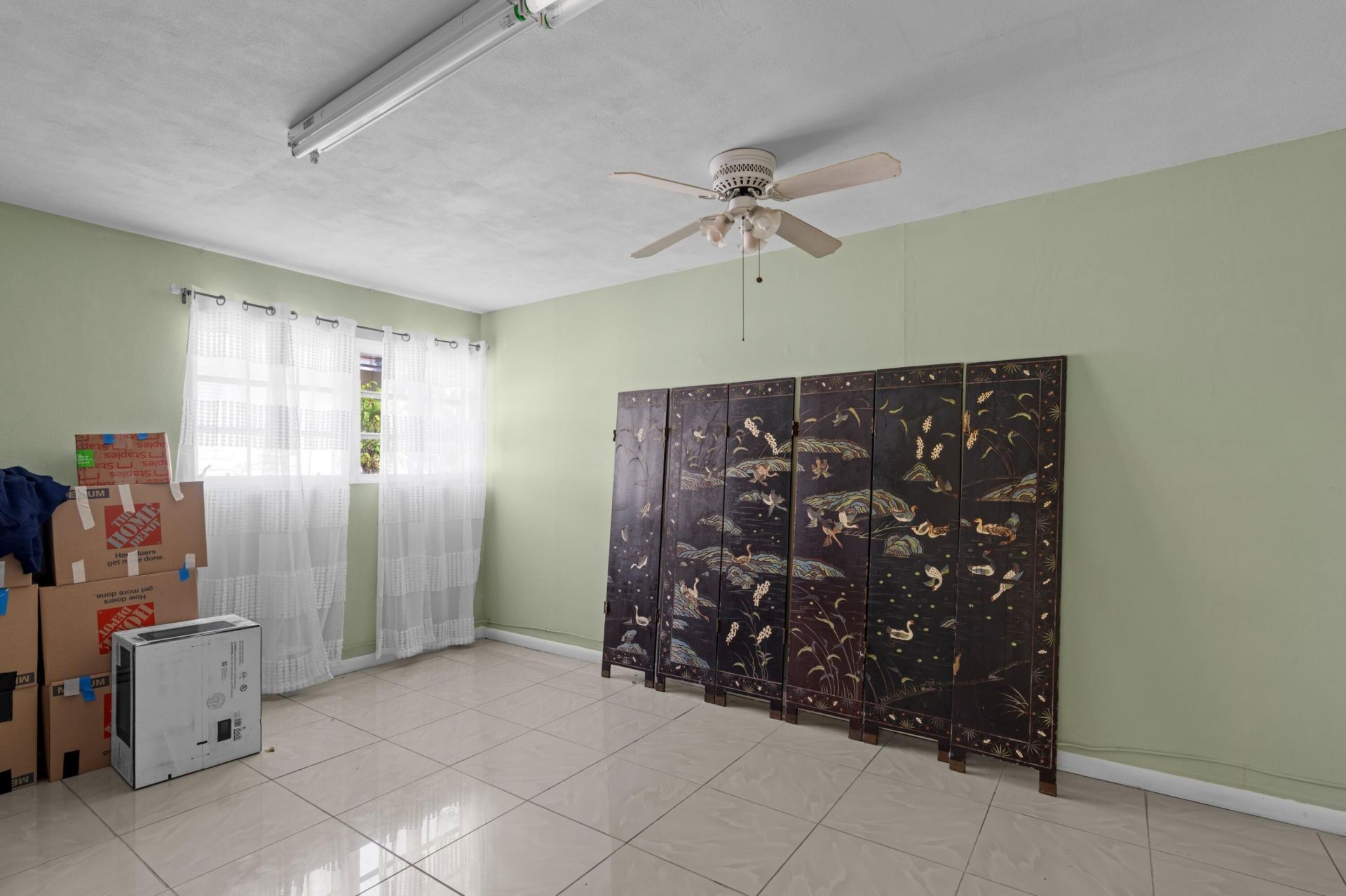 208 34th Street, West Palm Beach, FL 33407 Photo