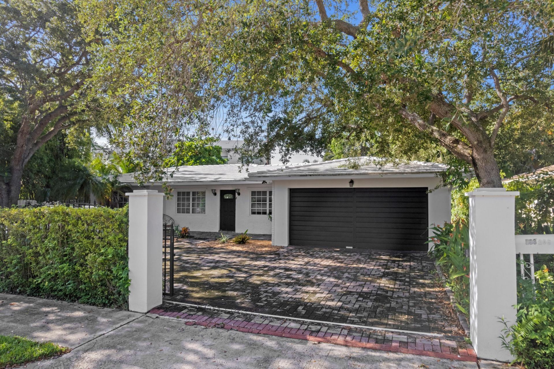 208 34th Street, West Palm Beach, FL 33407 Photo