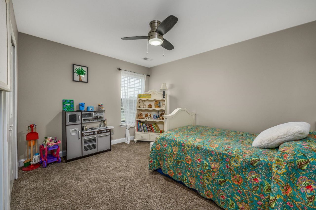 833 Tilly Lake Rd. Photo 22