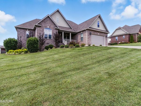 157 Danielle Court, Harrogate, TN 37752