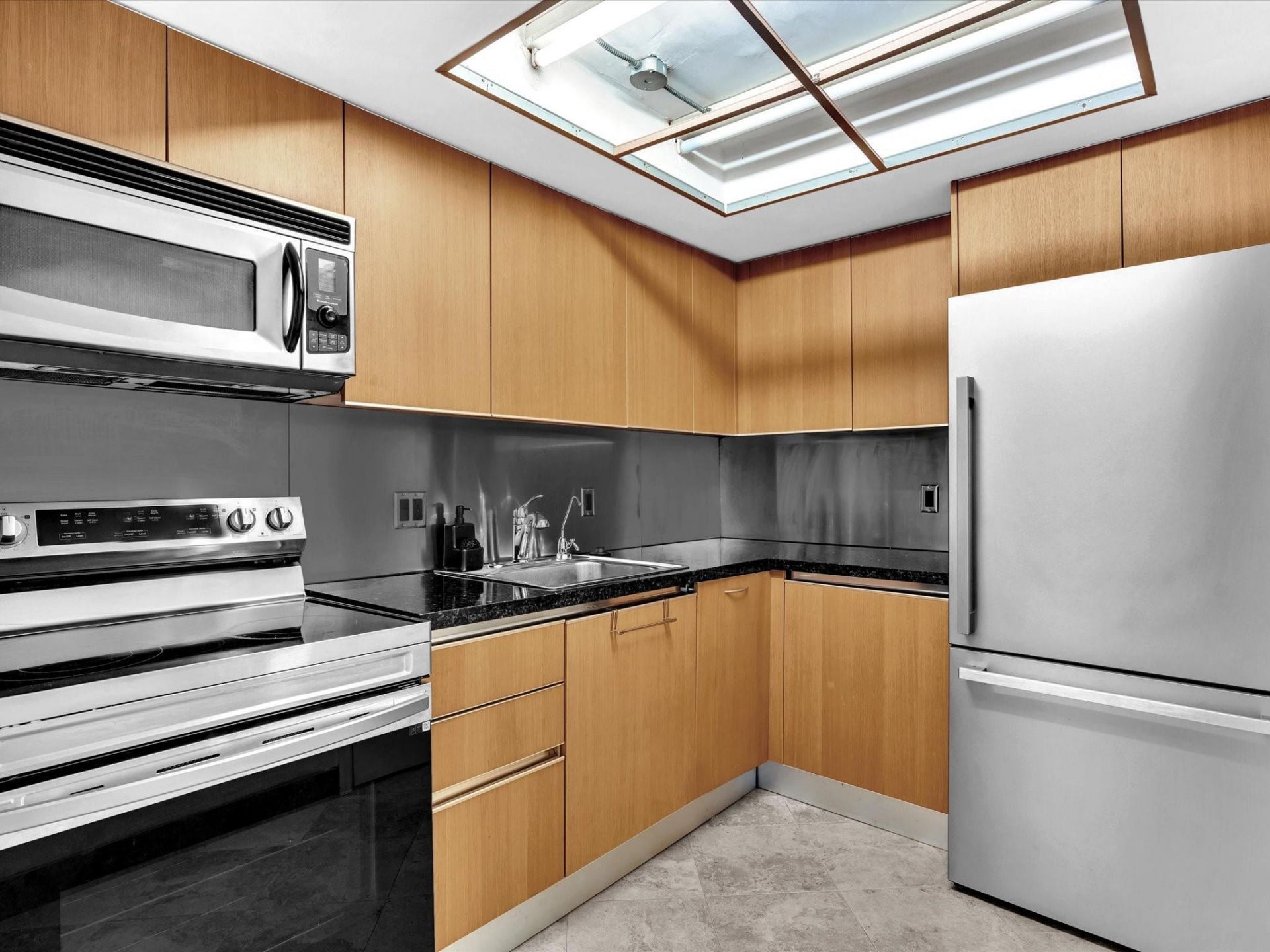 1700 SE 15th Street, Unit 304, Fort Lauderdale, FL 33316 Photo