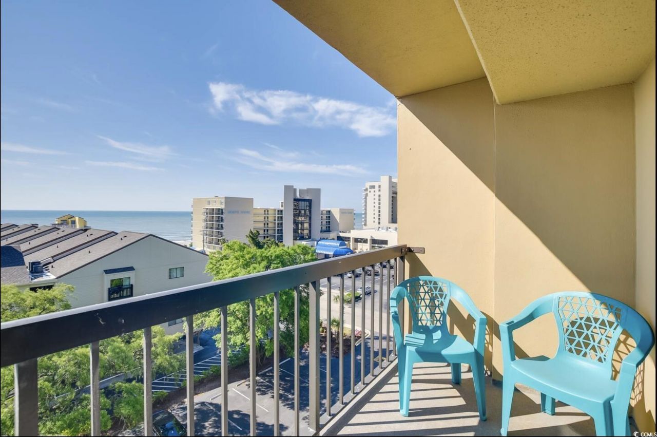 210 75th Ave. N Photo 21