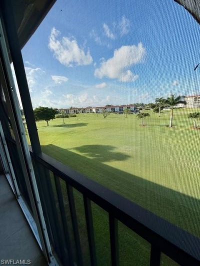 9 High Point Cir N, Unit 305, Naples, FL 34103 Photo