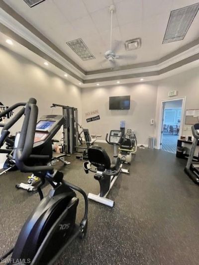 9 High Point Cir N, Unit 305, Naples, FL 34103 Photo