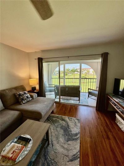 9 High Point Cir N, Unit 305, Naples, FL 34103 Photo