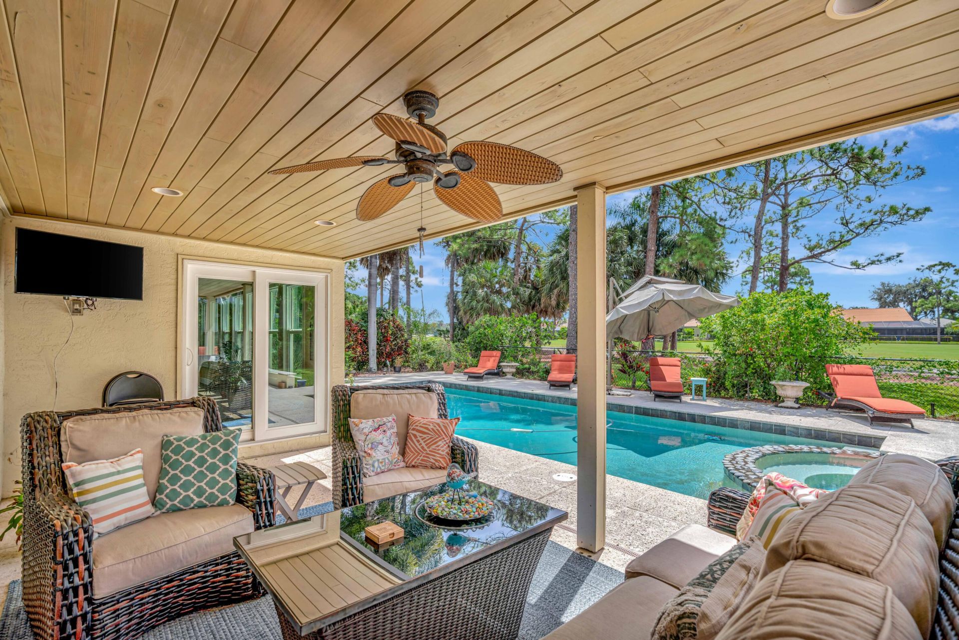 11 Berwick Road Ne, Palm Beach Gardens, FL 33418 Photo