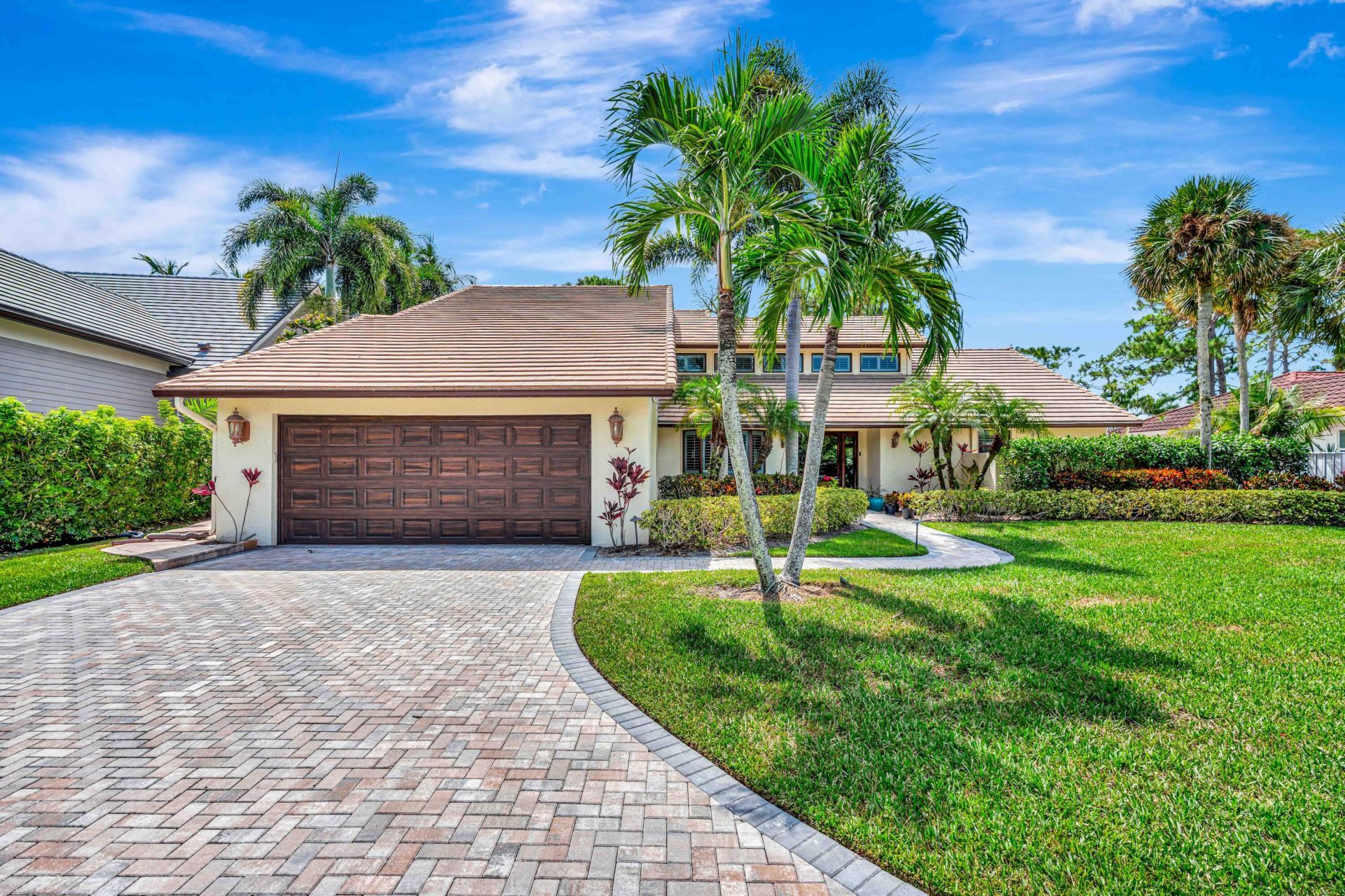 11 Berwick Road Ne, Palm Beach Gardens, FL 33418 Photo