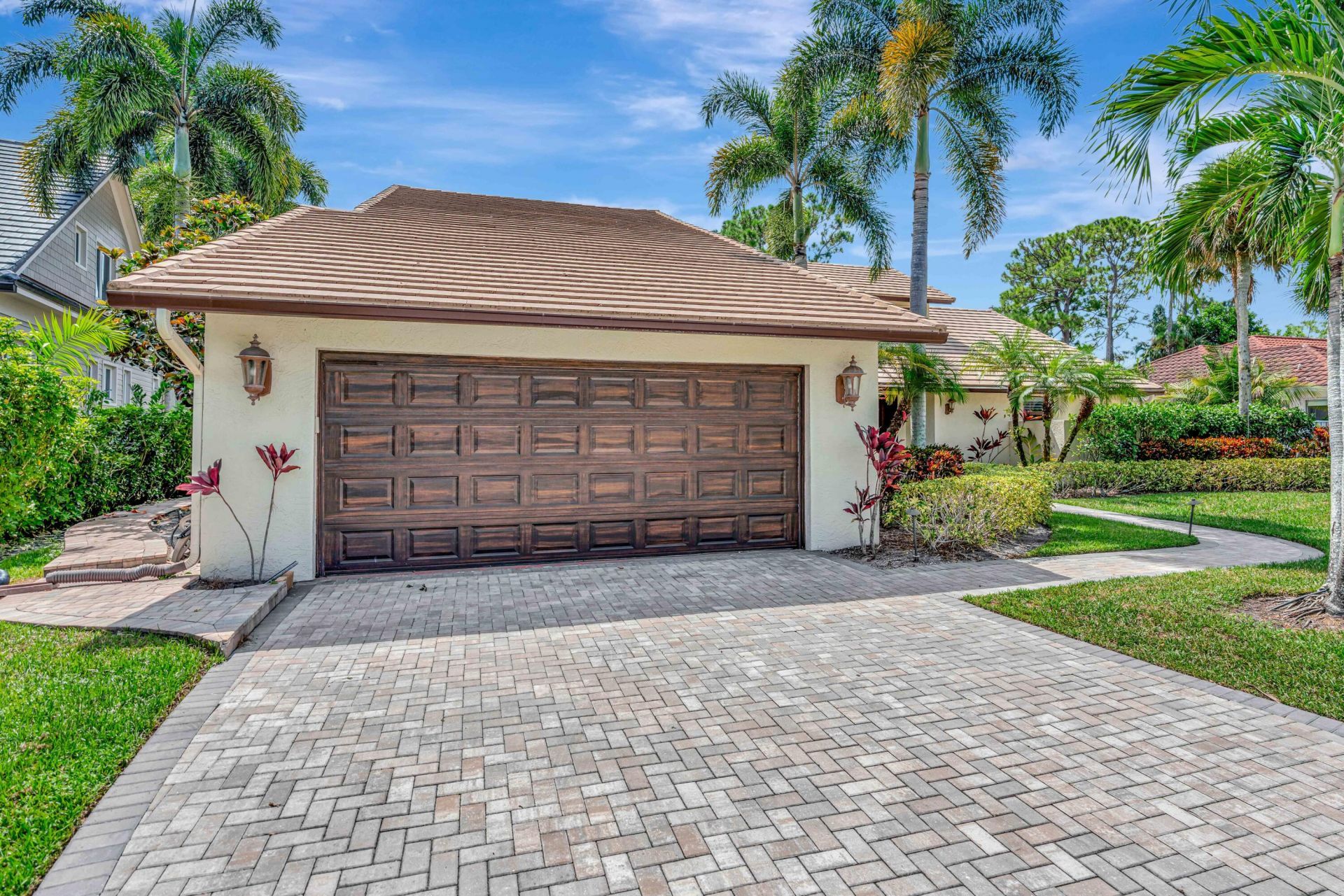 11 Berwick Road Ne, Palm Beach Gardens, FL 33418 Photo