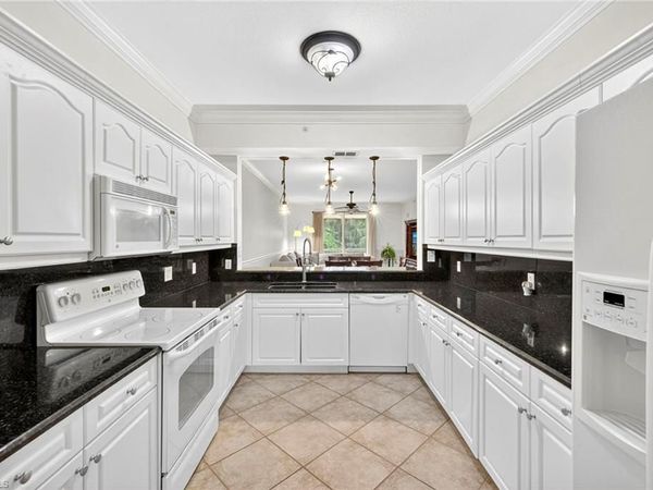 8341 Whiskey Preserve CIR, Unit 512, FORT MYERS, FL 33919