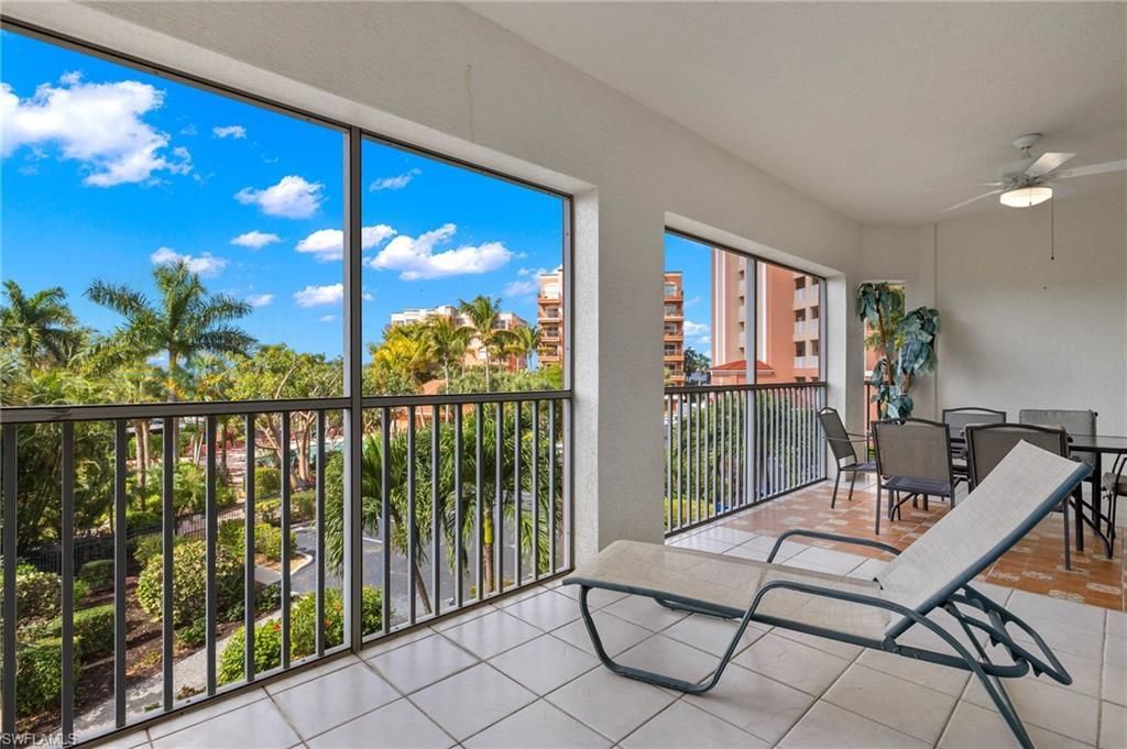 14817 Laguna Dr, Unit 203, Fort Myers, FL 33908 Photo