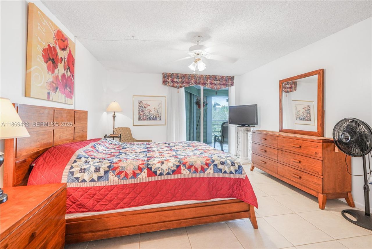 6100 NW 2nd Ave, Unit 423, Boca Raton, FL 33487 Photo