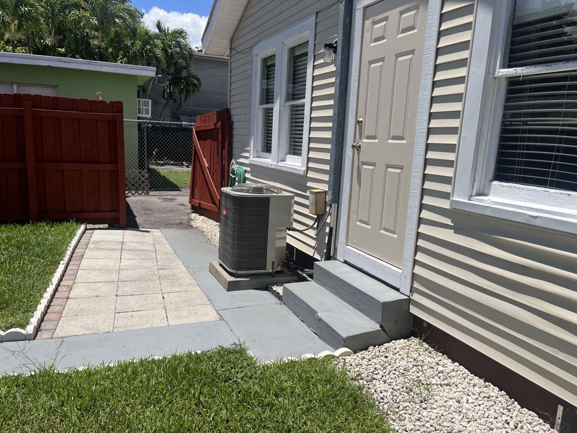 1837 Buchanan Street, Unit Front And, Hollywood, FL 33020 Photo