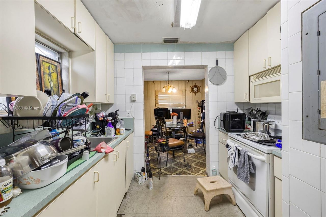 4510 NW 33rd Ave, Miami, FL 33142 Photo