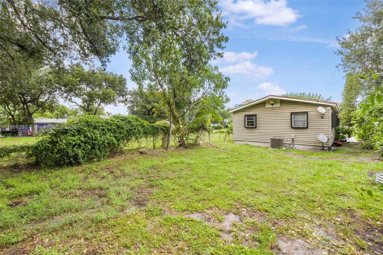 4510 NW 33rd Ave, Miami, FL 33142 Photo