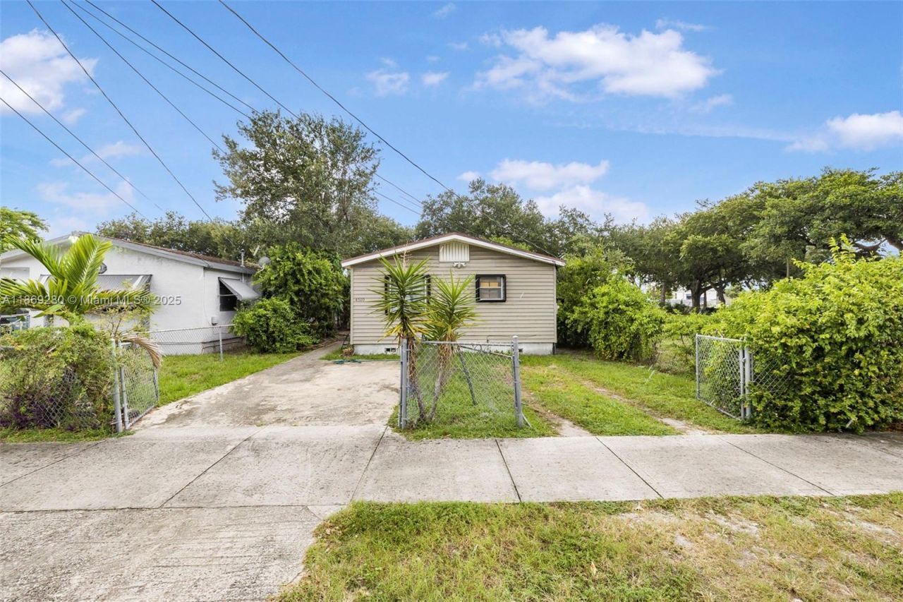 4510 NW 33rd Ave, Miami, FL 33142 Photo