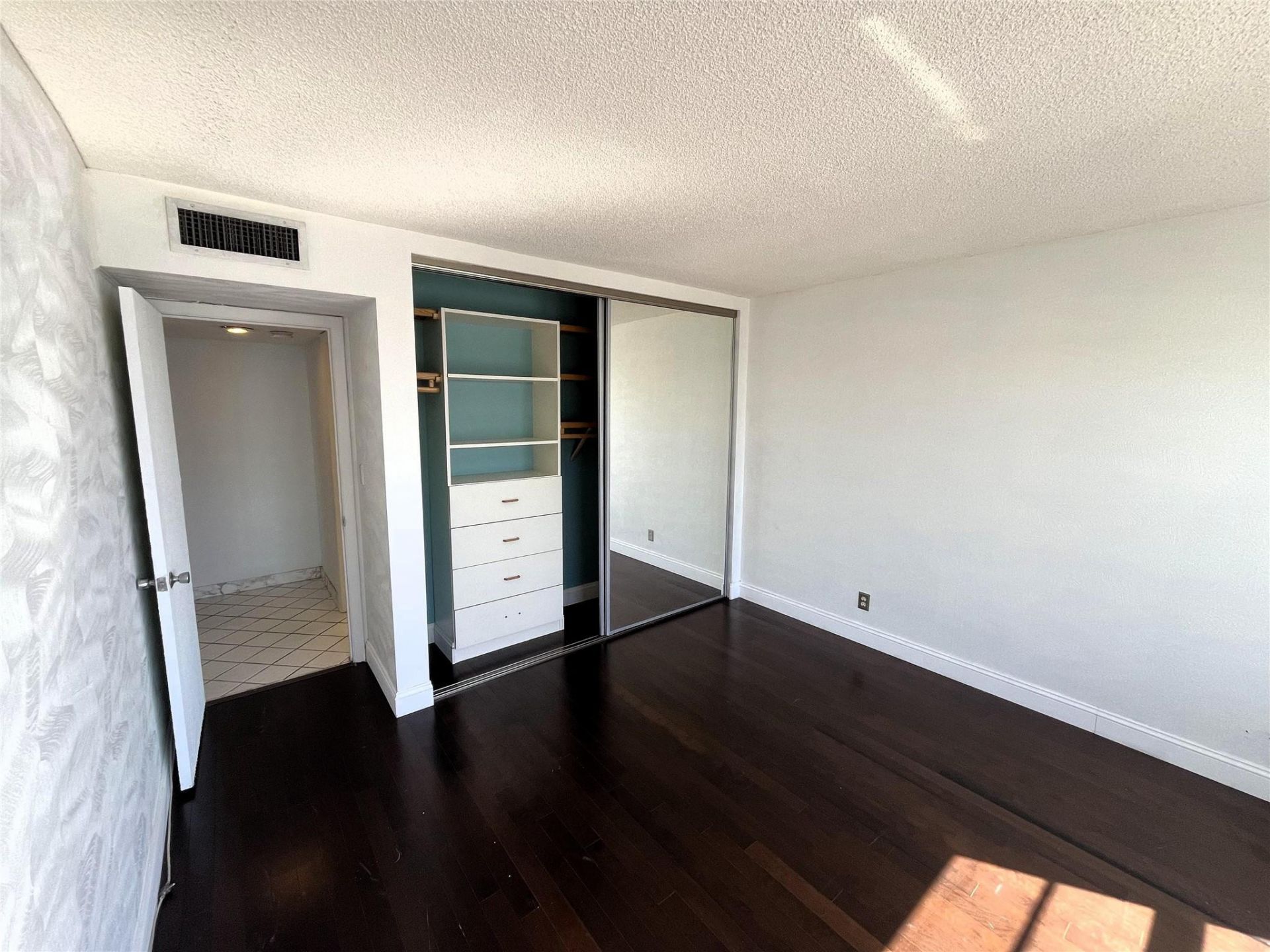 3500 Galt Ocean Drive, Unit 1802, Fort Lauderdale, FL 33308 Photo