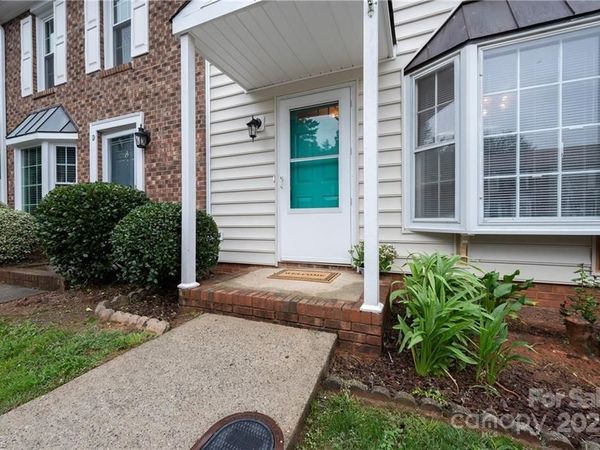 911 Shelby Drive, Unit E, Greensboro, NC 27409