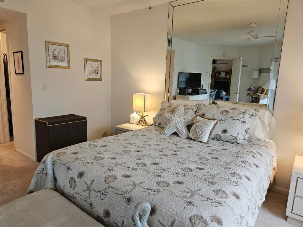 6070 SE Martinique Drive, Unit 103, Stuart, FL 34997 Photo