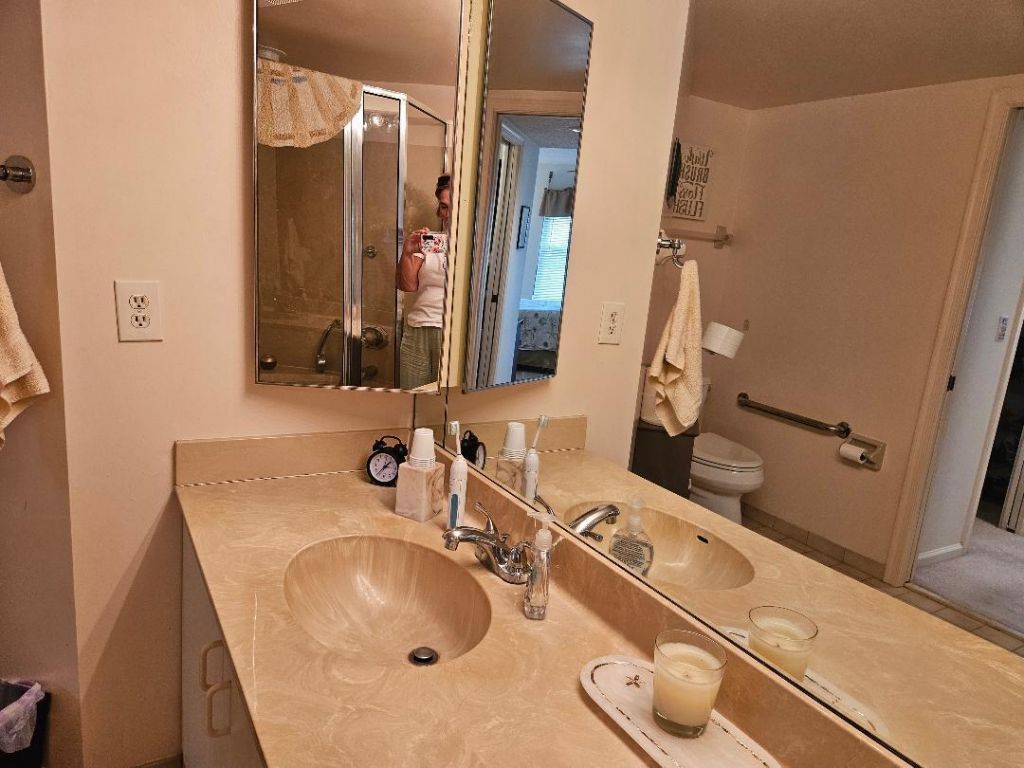 6070 SE Martinique Drive, Unit 103, Stuart, FL 34997 Photo
