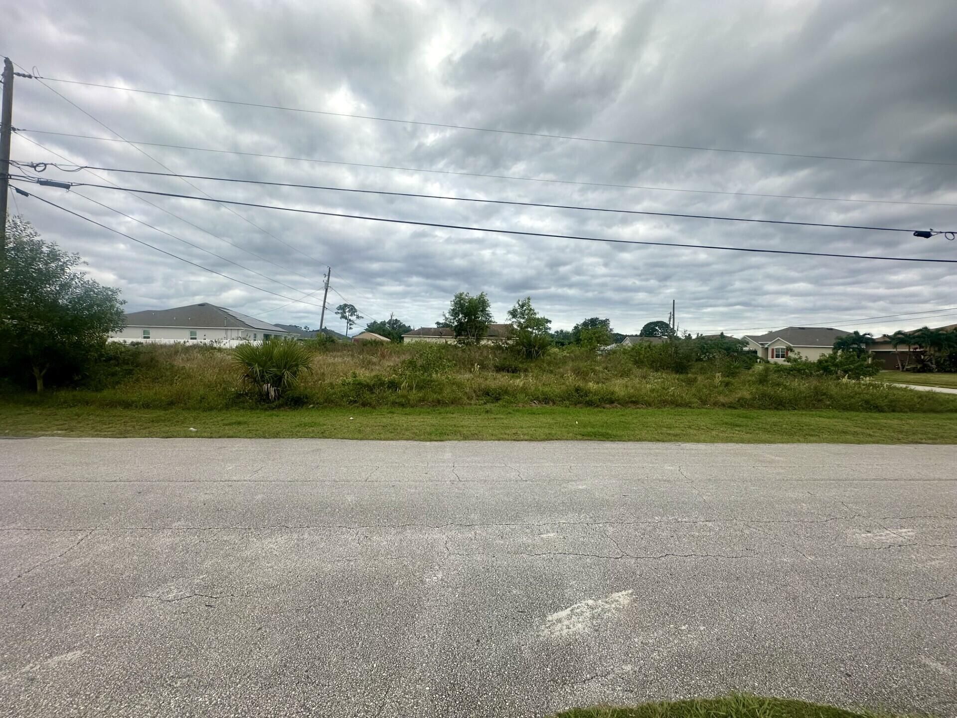 689 SW Fair Avenue, Port Saint Lucie, FL 34953 Photo