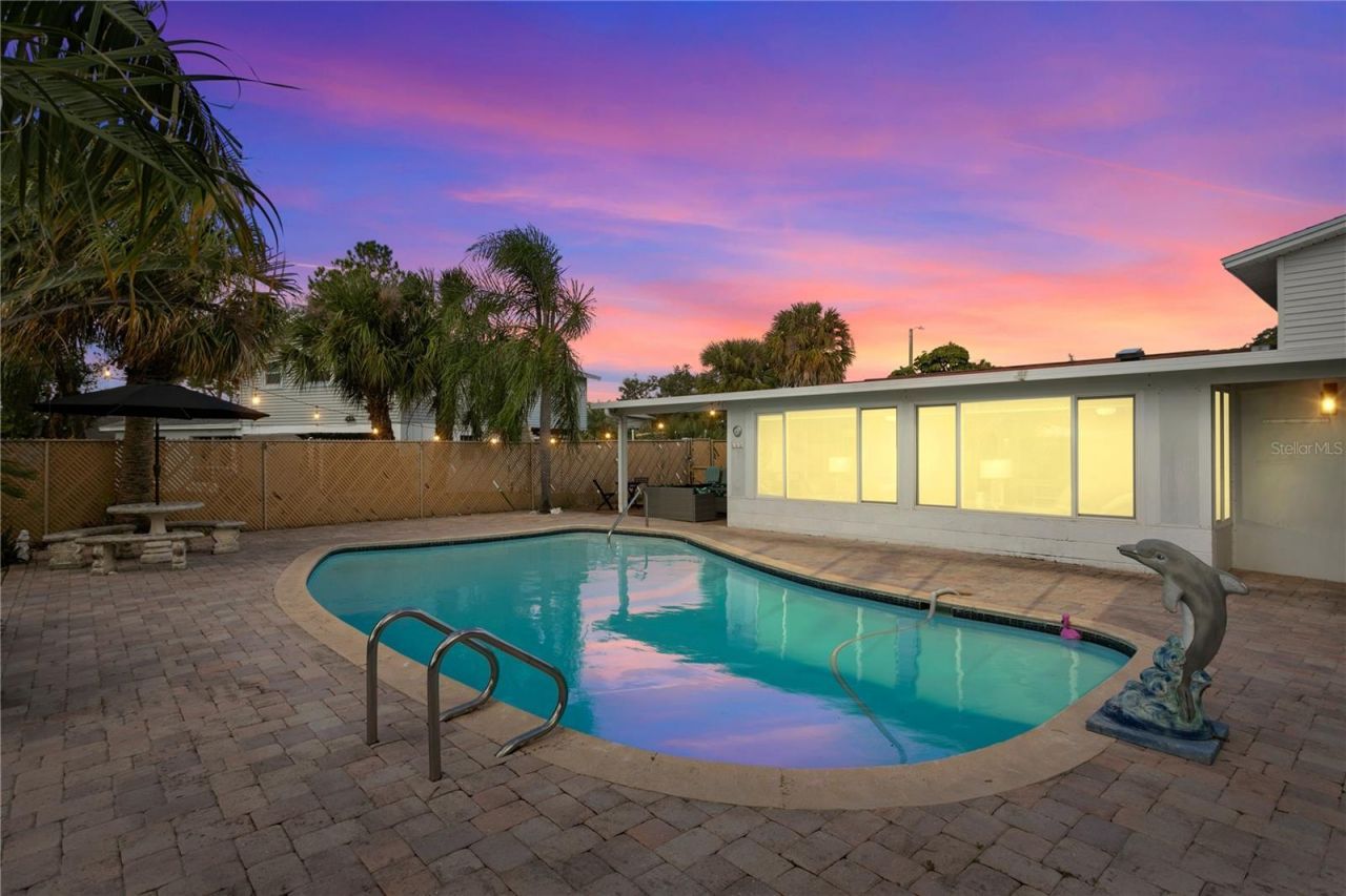 8412 Flagstone Drive, Tampa, FL 33615 Photo