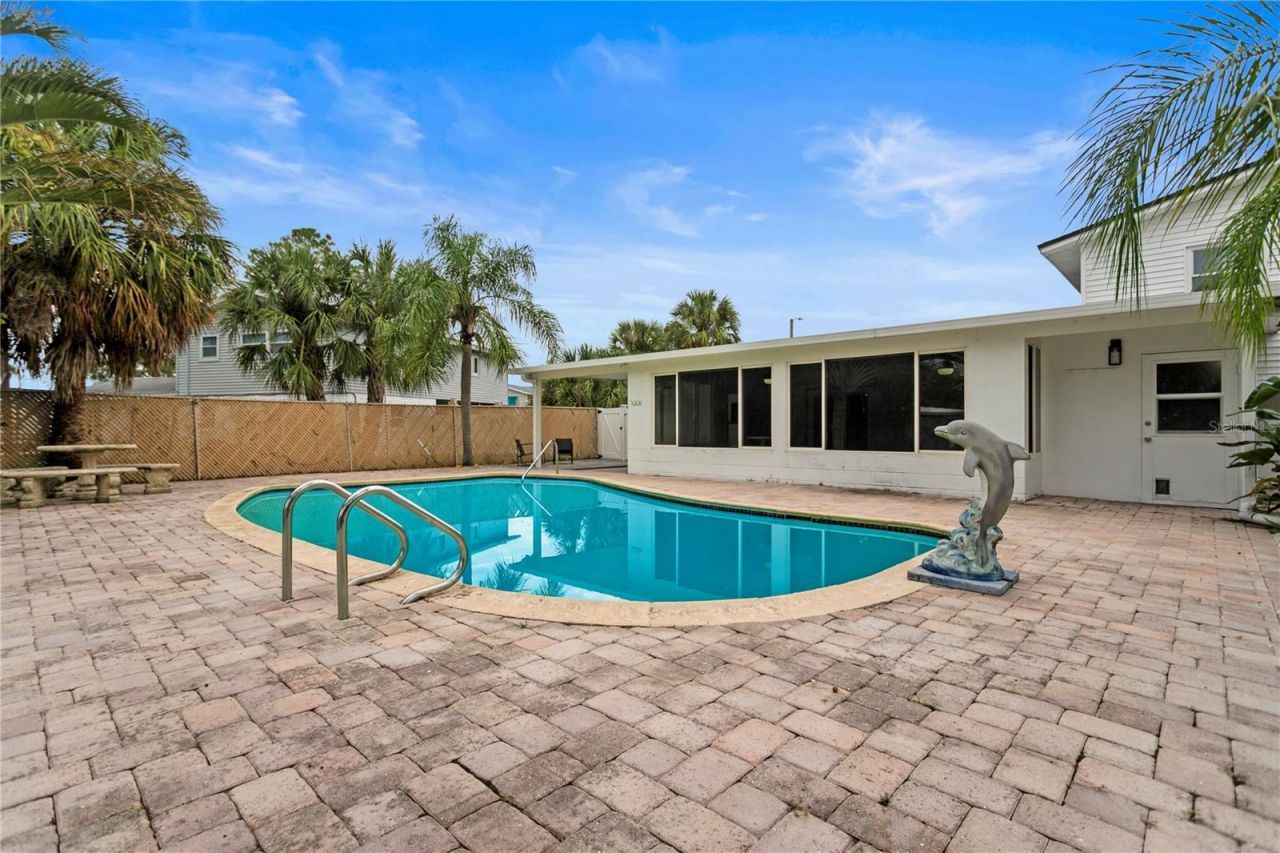 8412 Flagstone Drive, Tampa, FL 33615 Photo