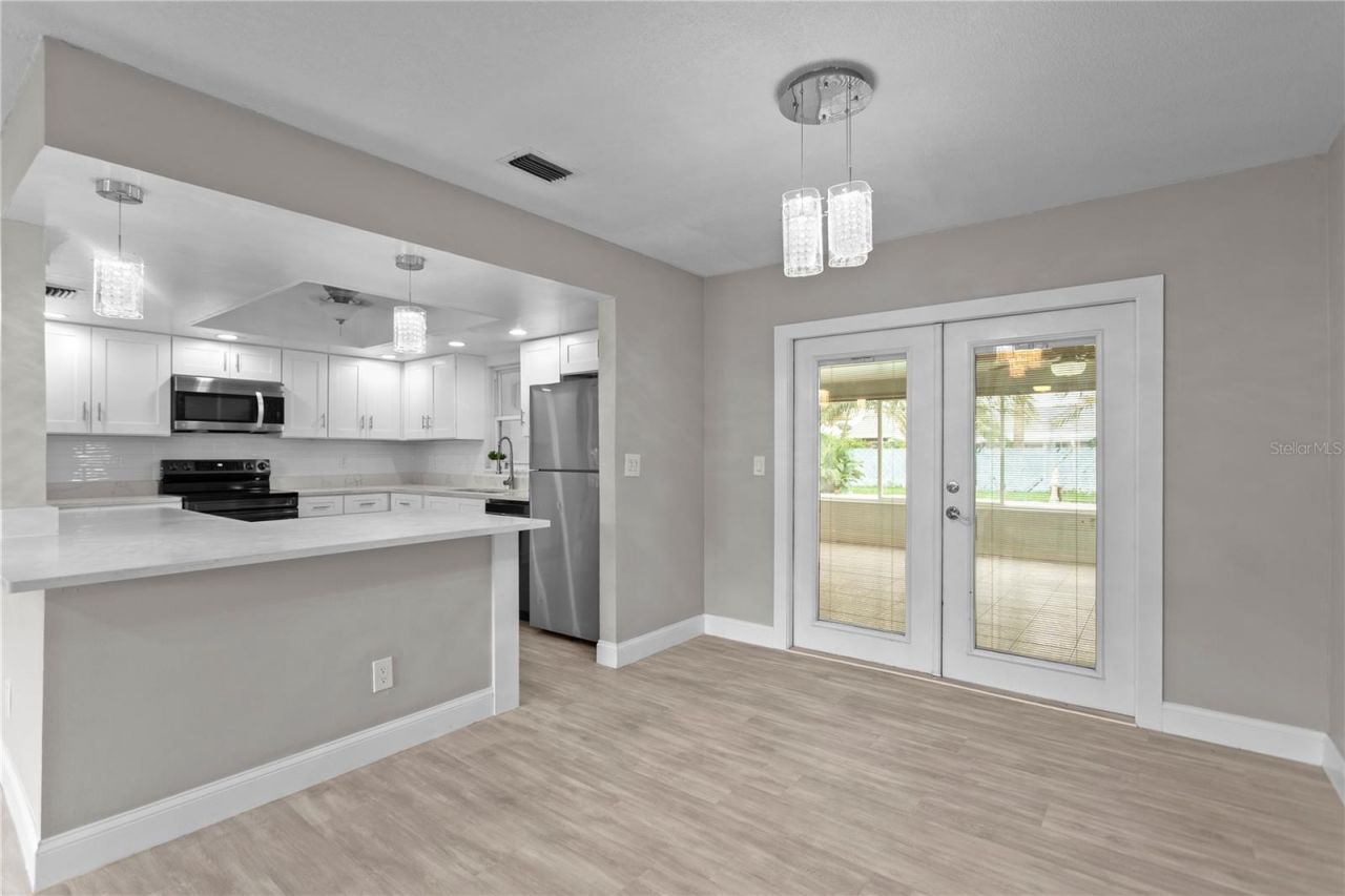 8412 Flagstone Drive, Tampa, FL 33615 Photo