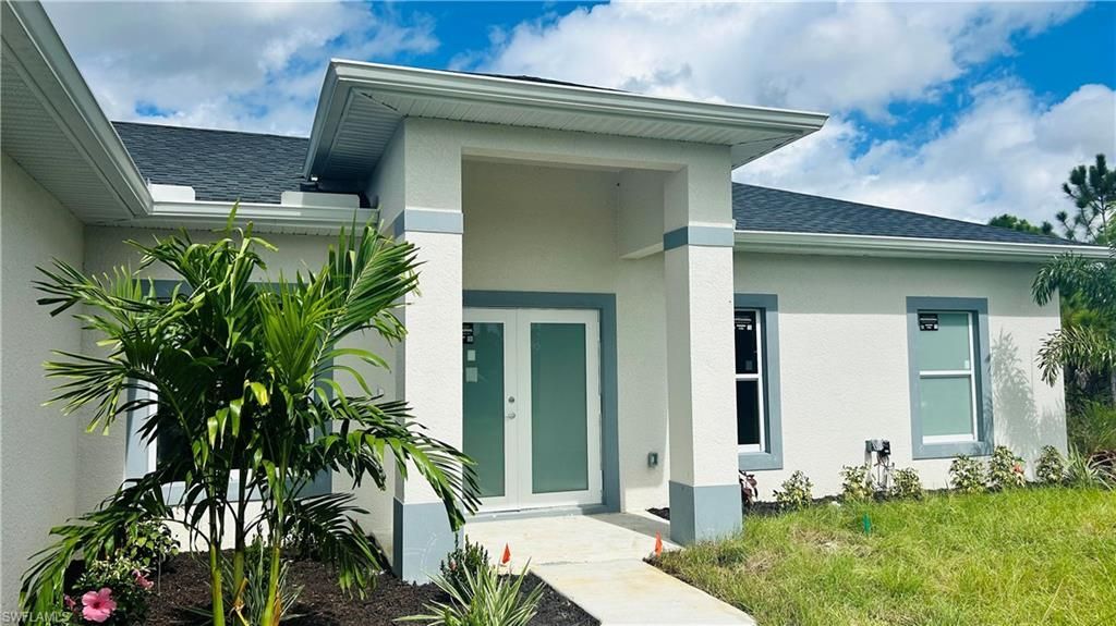 4387 70 Ave Ne, Naples, FL 34120 Photo