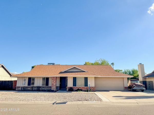 4341 W VILLA THERESA Drive, Glendale, AZ 85308