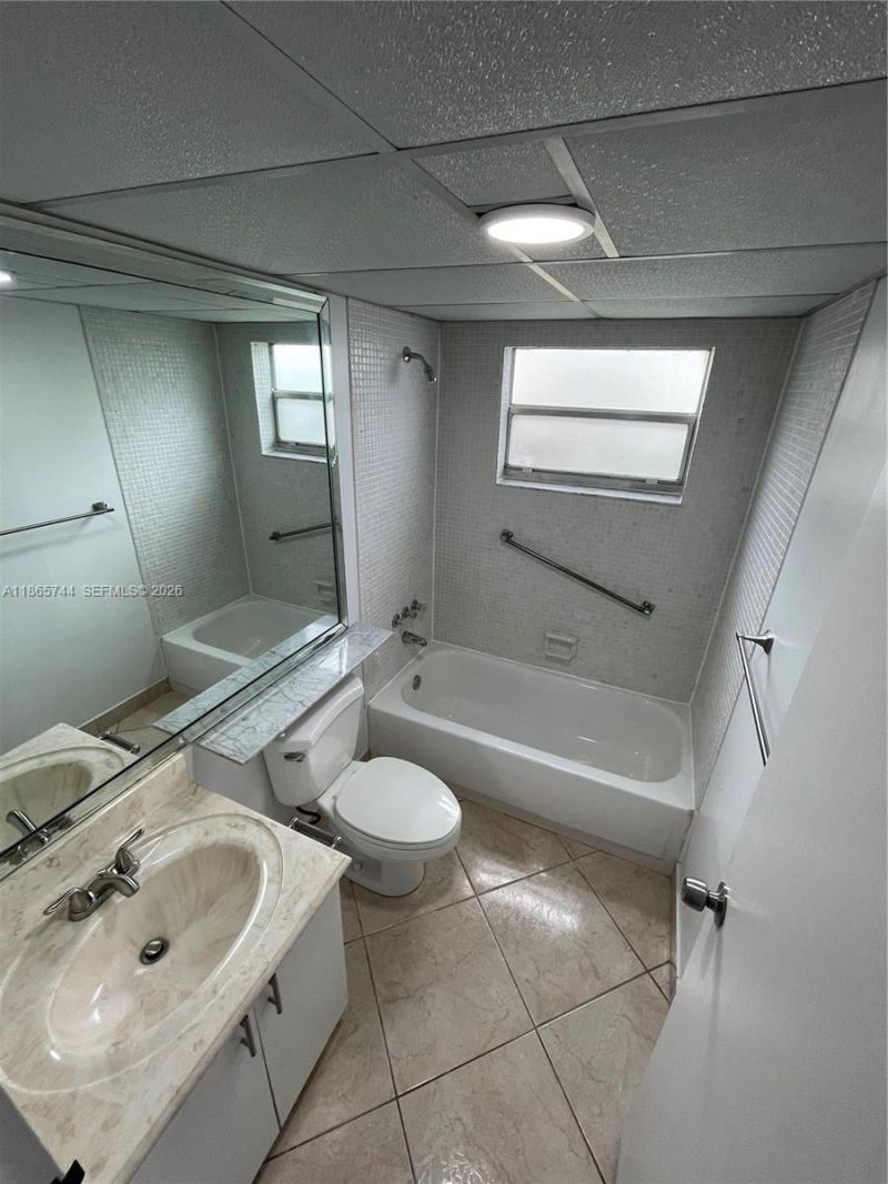 101 Brittany, Unit C, Delray Beach, FL 33446 Photo
