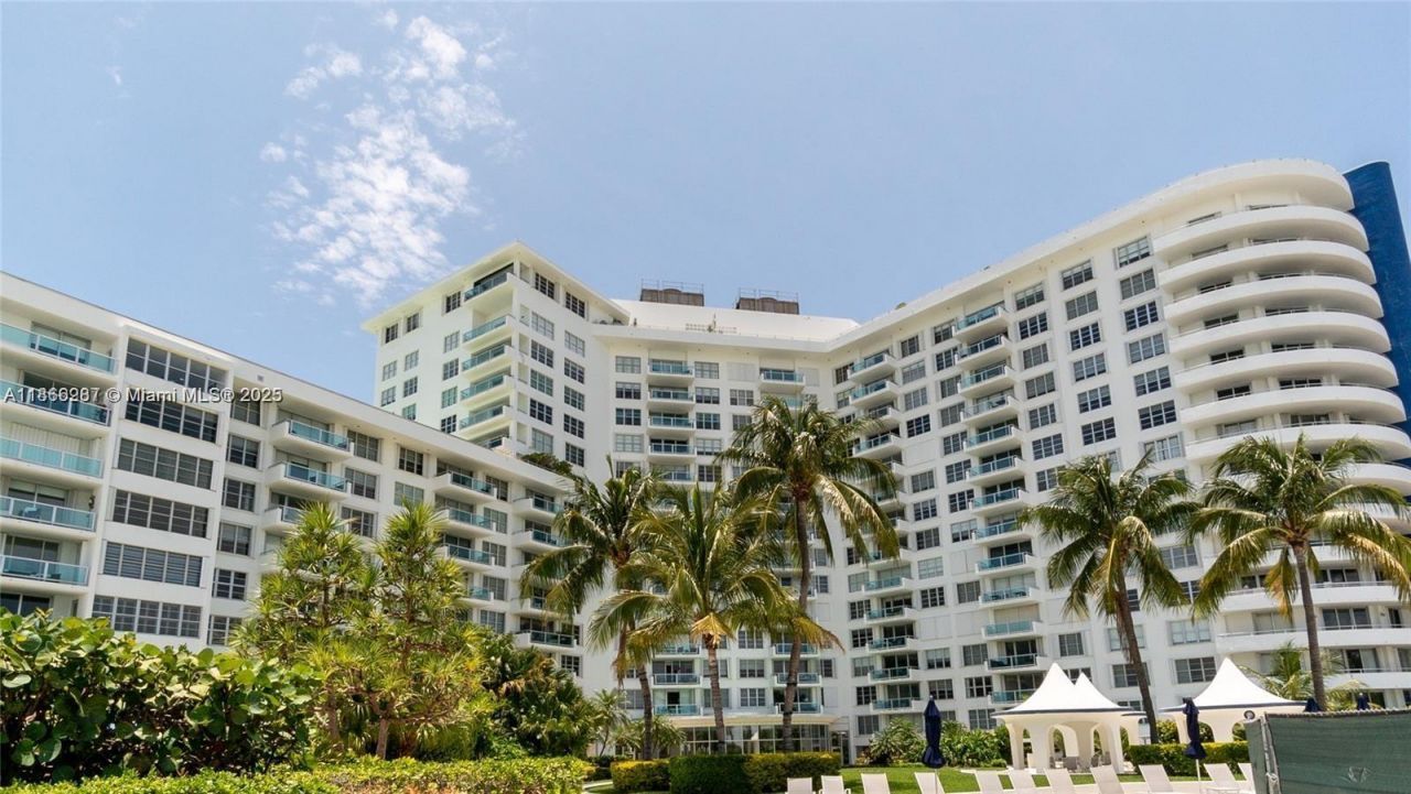 5161 Collins Ave, Unit 811, Miami Beach, FL 33140 Photo