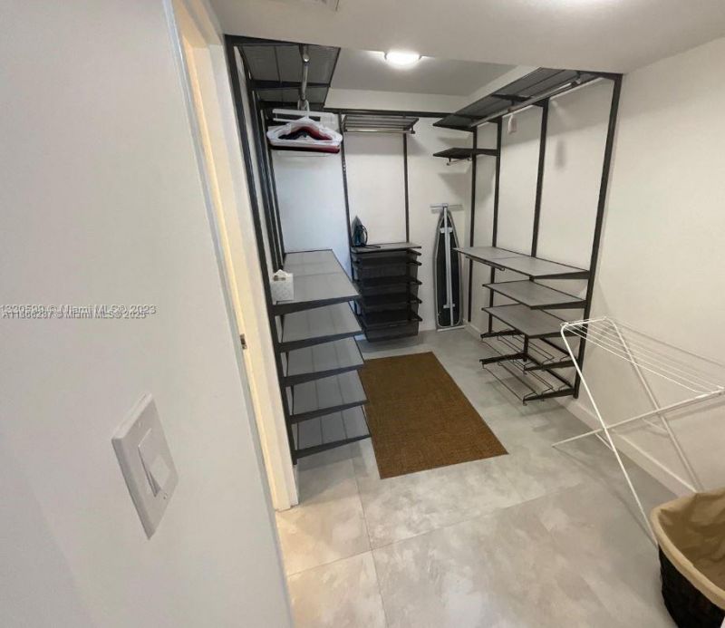 5161 Collins Ave, Unit 811, Miami Beach, FL 33140 Photo