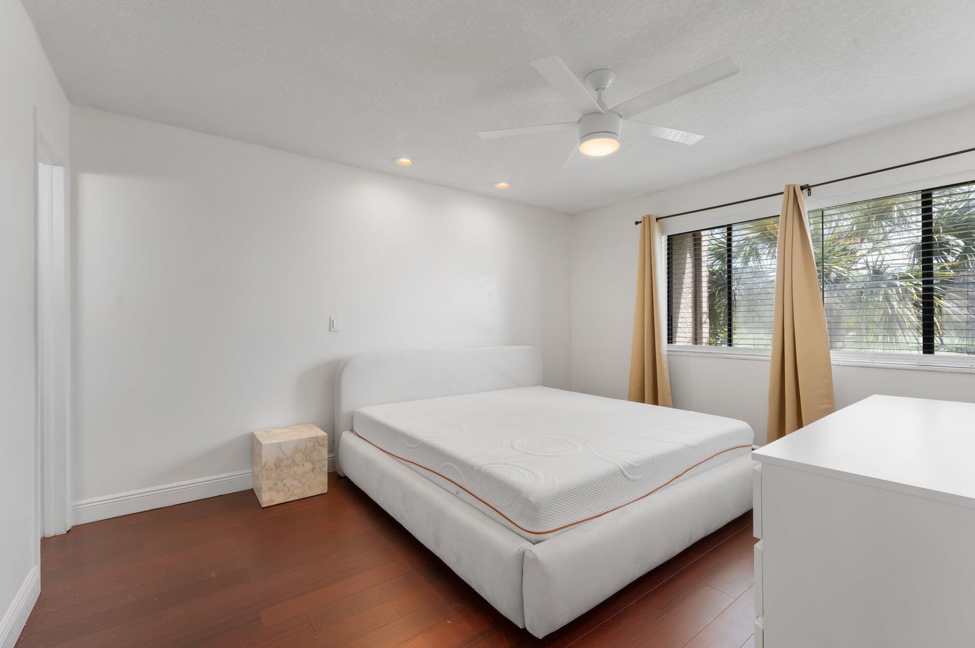 4489 Luxemburg Court, Unit 306, Lake Worth, FL 33467 Photo